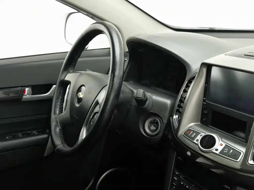 Chevrolet Captiva — миниатюра 22