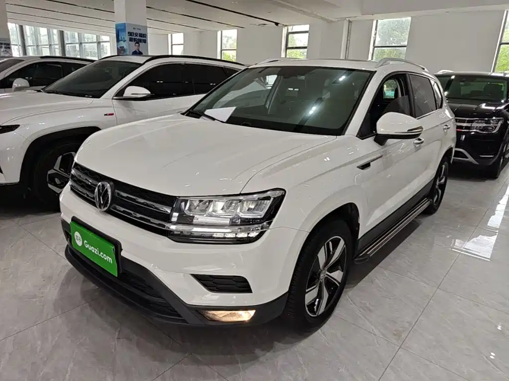 Volkswagen Tharu — миниатюра 2