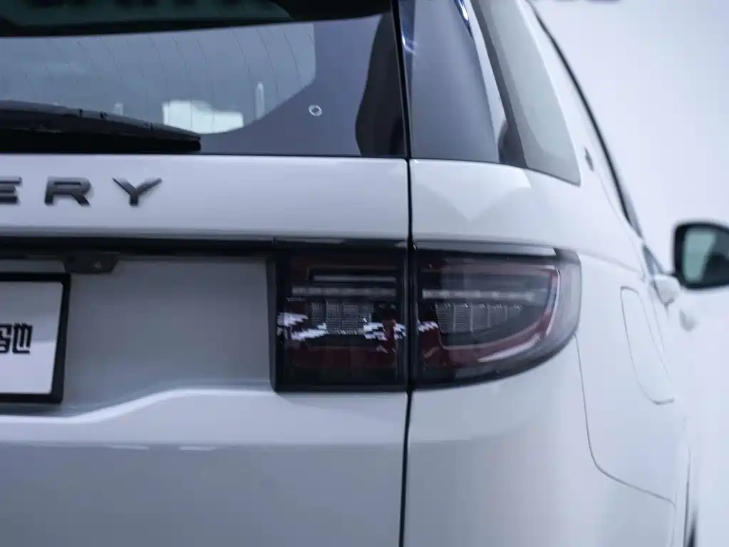 Land Rover Discovery Sport — миниатюра 20