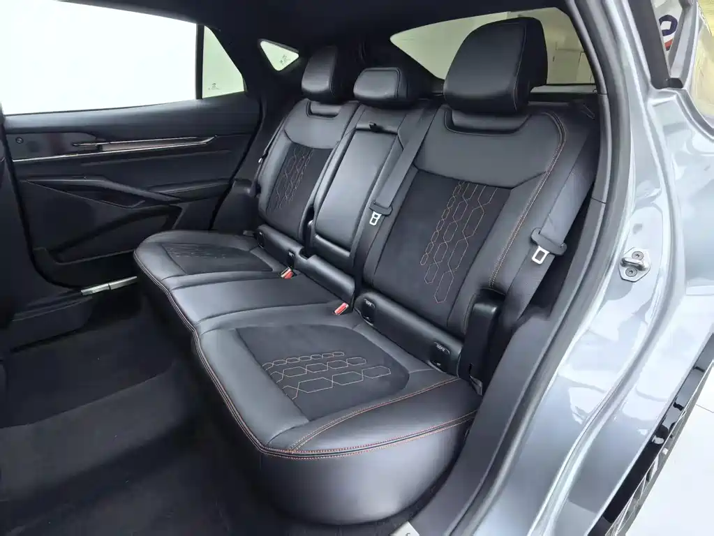 Ford Evos — миниатюра 14