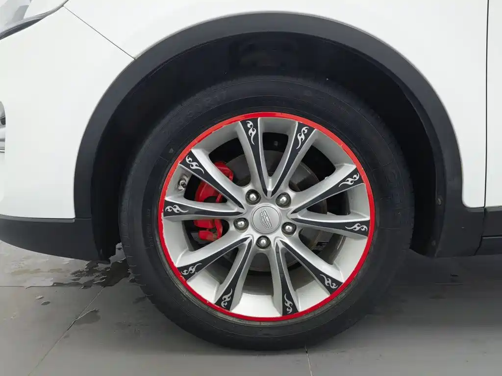 Geely Emgrand GS — миниатюра 17