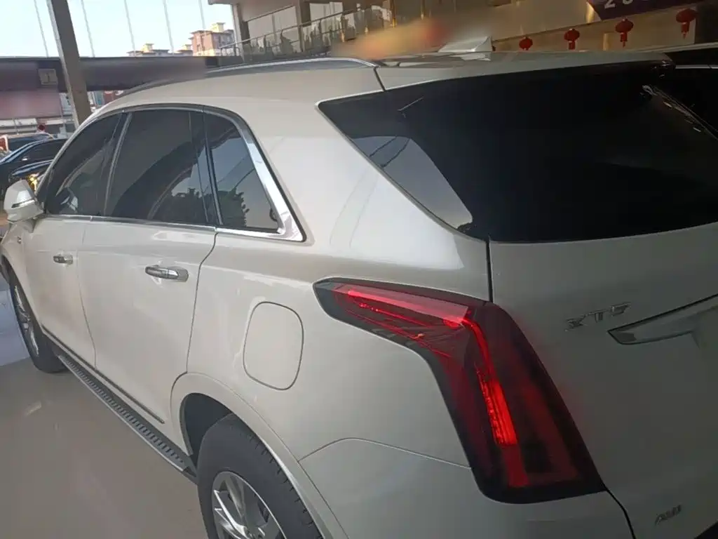 Cadillac XT5 — миниатюра 5
