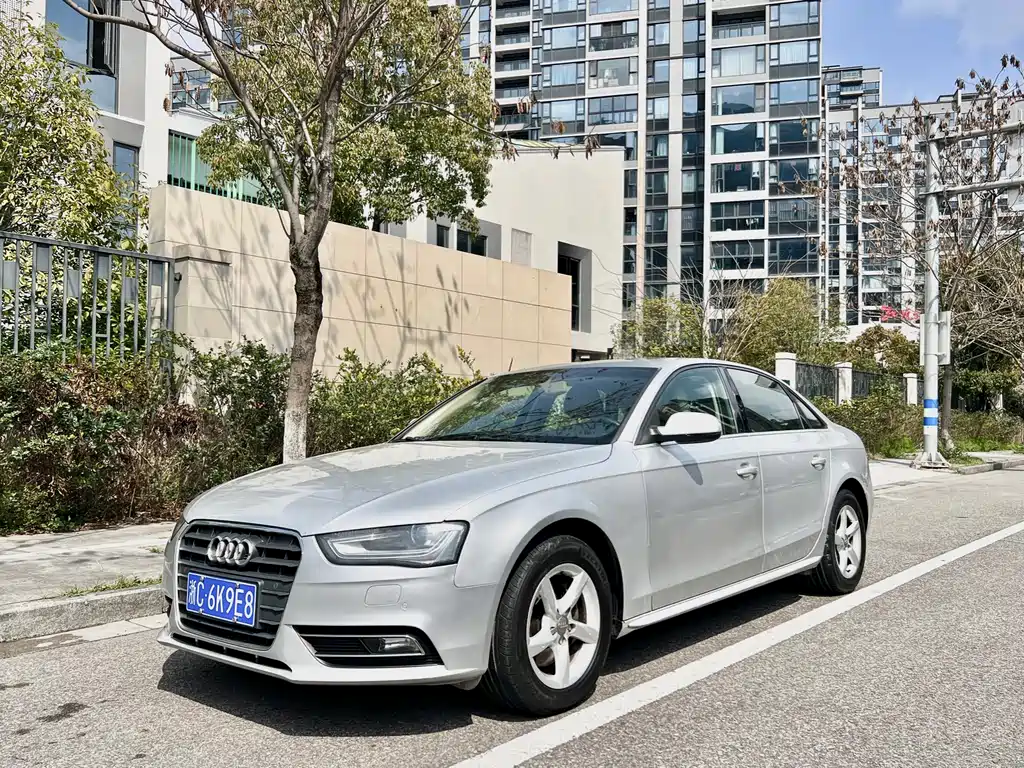 Audi A4L 2013