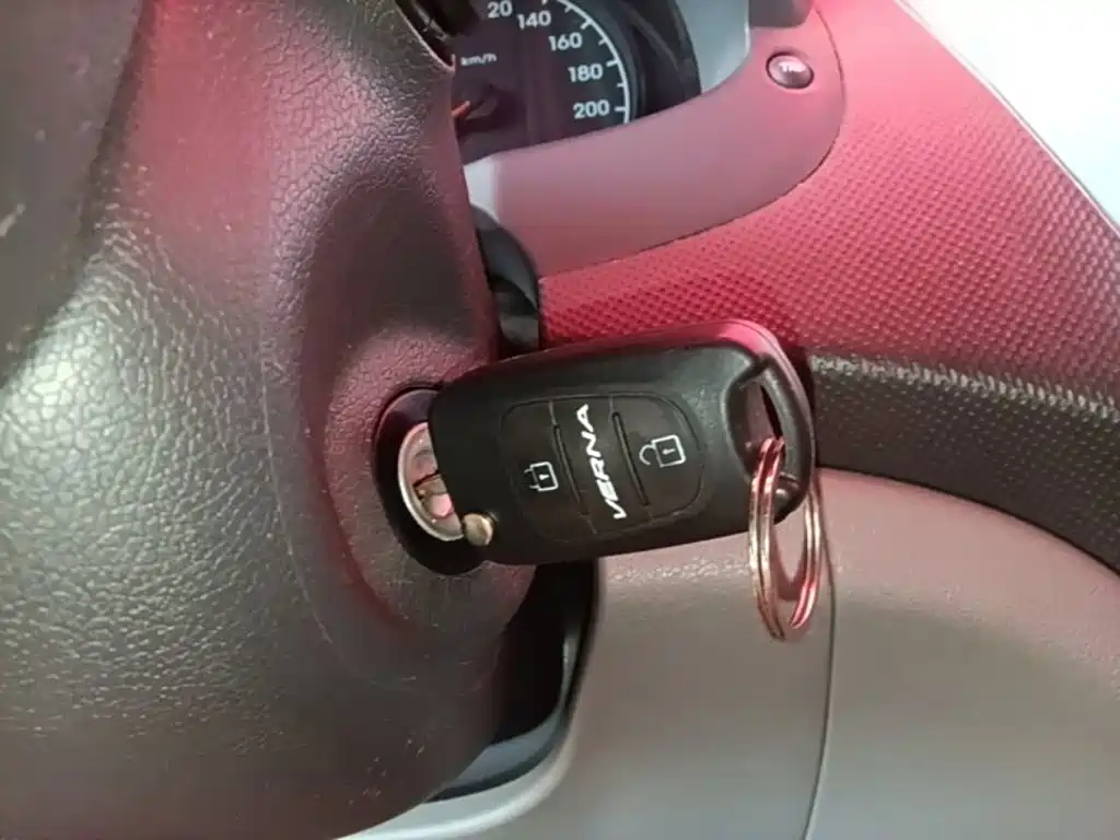 Hyundai Verna — миниатюра 9
