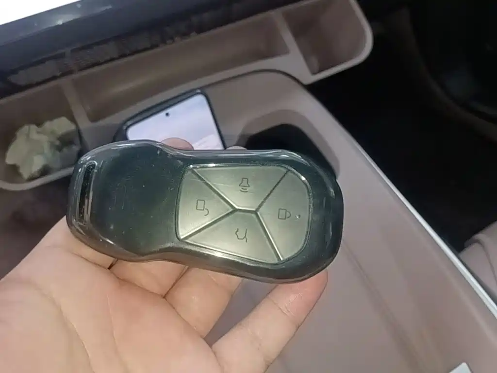 XPeng MONA M03 — миниатюра 9