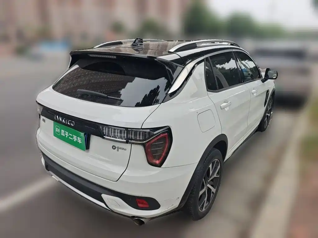 Lynk & Co 01 — миниатюра 6