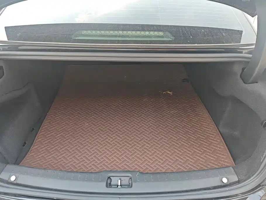 Volvo S90 — миниатюра 4