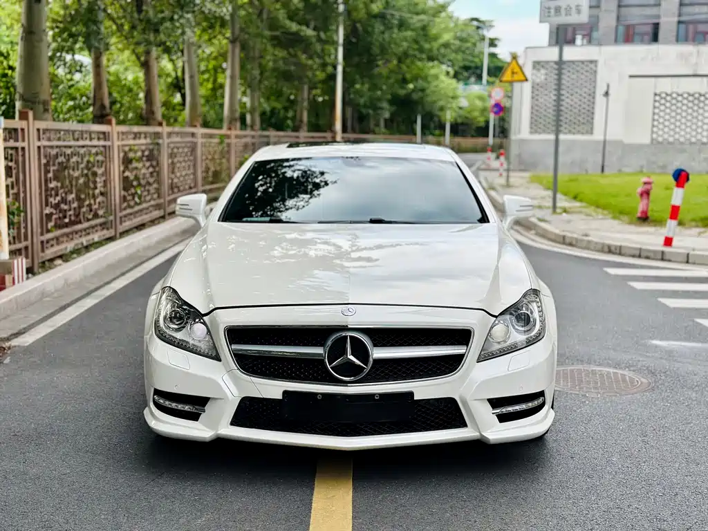 Mercedes-Benz CLS — миниатюра 2