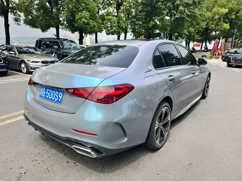 Mercedes-Benz C-Class — миниатюра 9