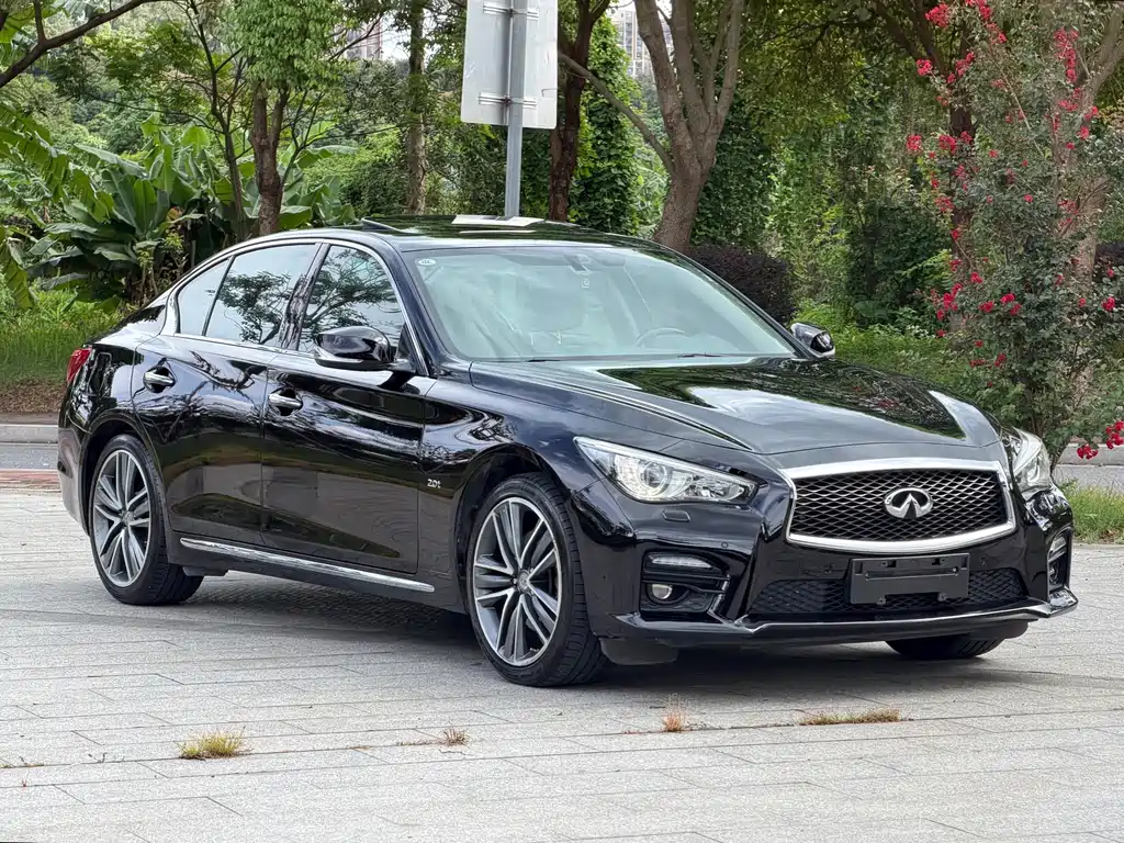 Infiniti Q50L — миниатюра 3