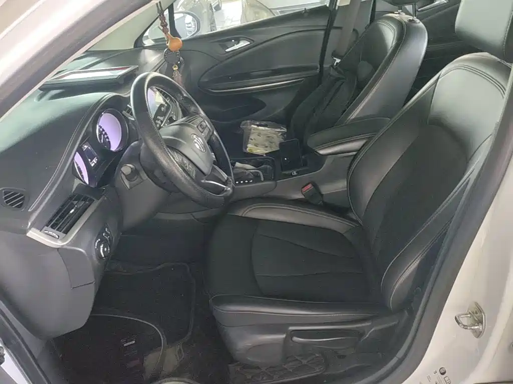 Buick Verano — миниатюра 15