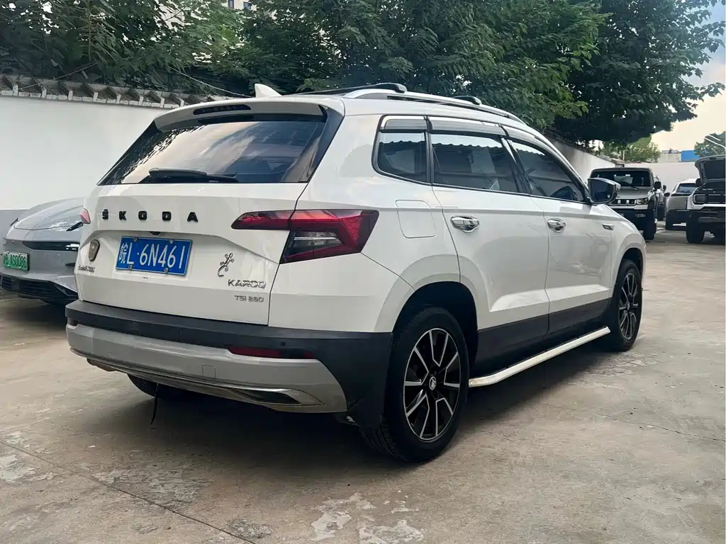 Skoda Karoq — миниатюра 6