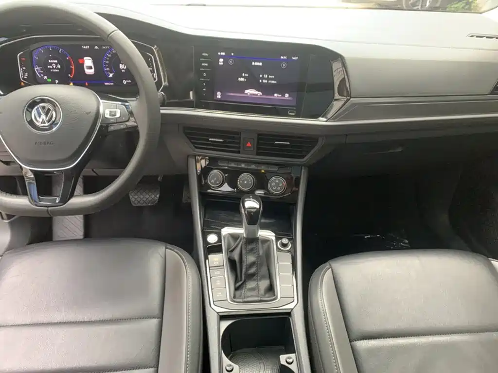 Volkswagen Sagitar — миниатюра 16