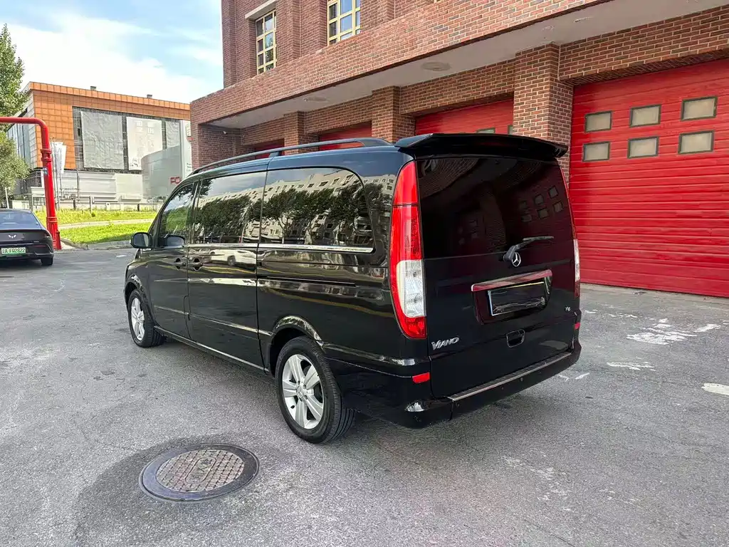 Mercedes-Benz Viano — миниатюра 11