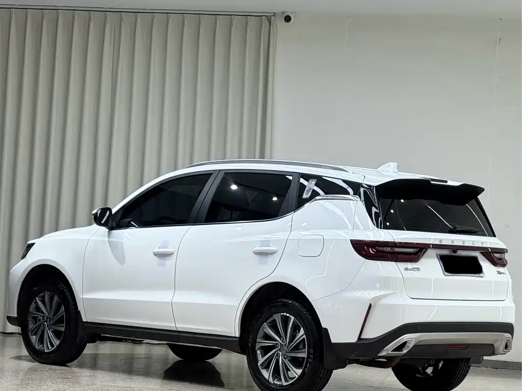 GEELY AUTOMOBILE VISION X6