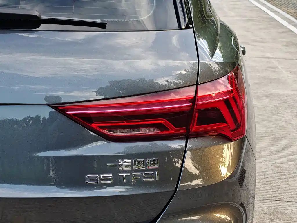 Audi Q3 — миниатюра 11
