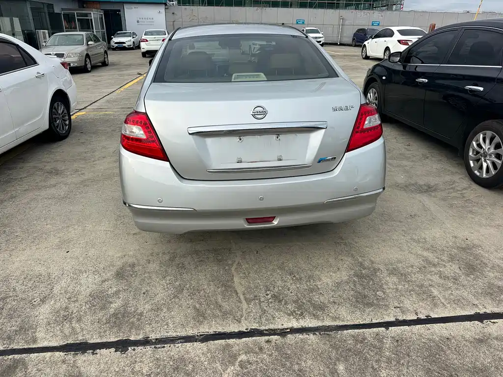 Nissan Teana — миниатюра 9