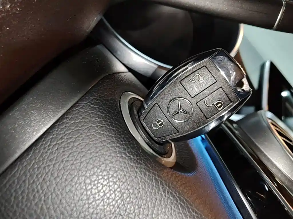 Mercedes-Benz GLC — миниатюра 9
