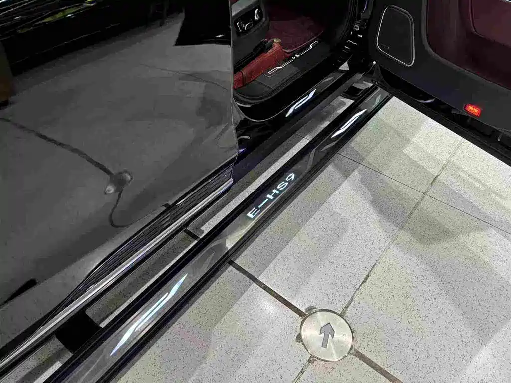 Hongqi Hongqi E-HS9 — миниатюра 33