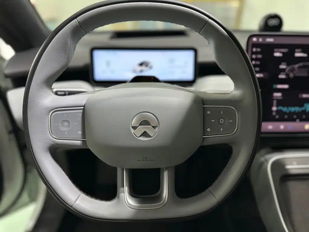 NIO ET5 — миниатюра 26