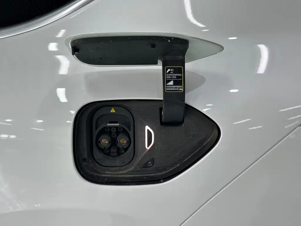 NIO ET5 — миниатюра 24