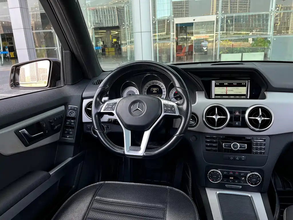 Mercedes-Benz GLK-Class — миниатюра 15