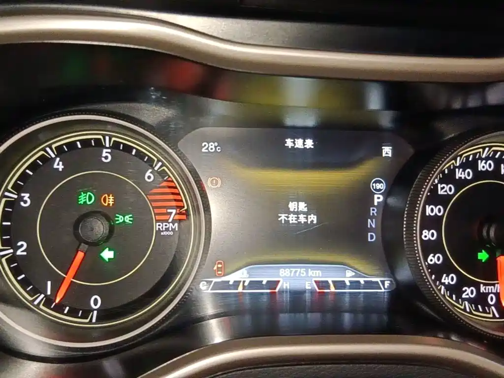 Jeep Cherokee — миниатюра 12