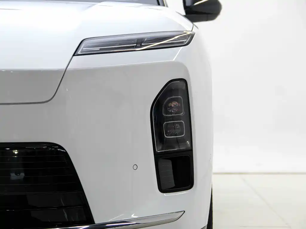 NIO ES8 2026 мест Executive Luxury