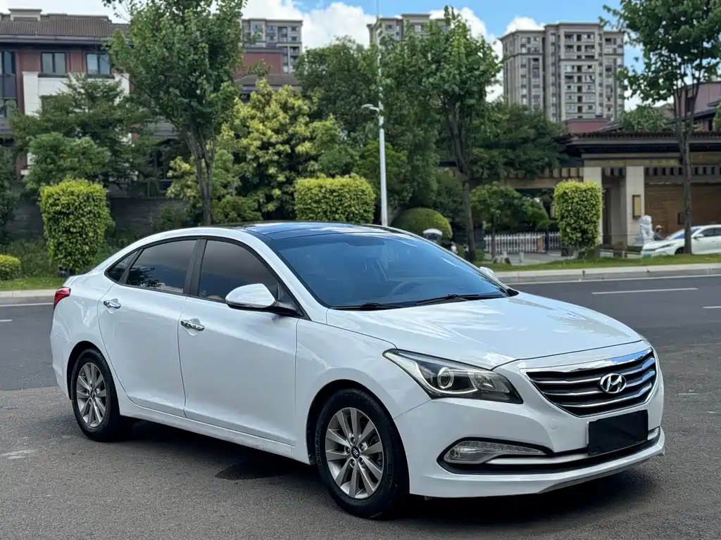 Hyundai Mistra — миниатюра 3