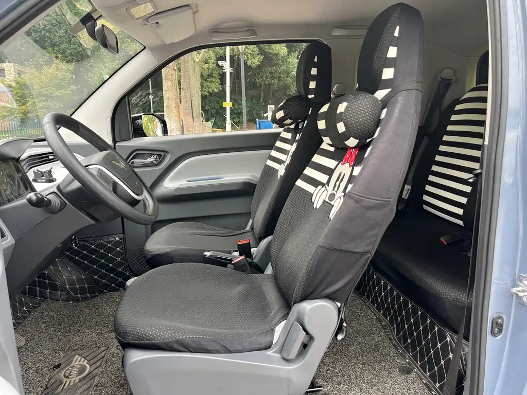 Wuling MINIEV — миниатюра 8