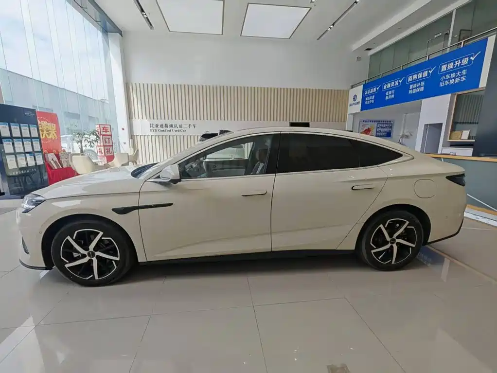 BYD Seal 07 DM-i — миниатюра 4