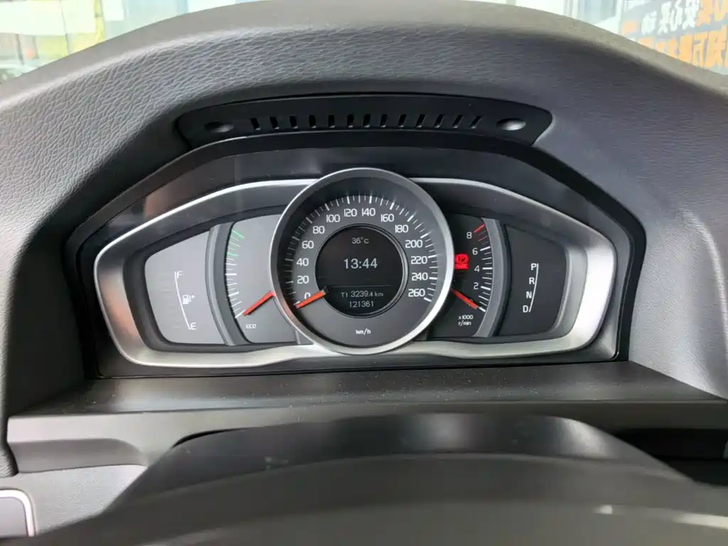 Volvo S60 — миниатюра 12
