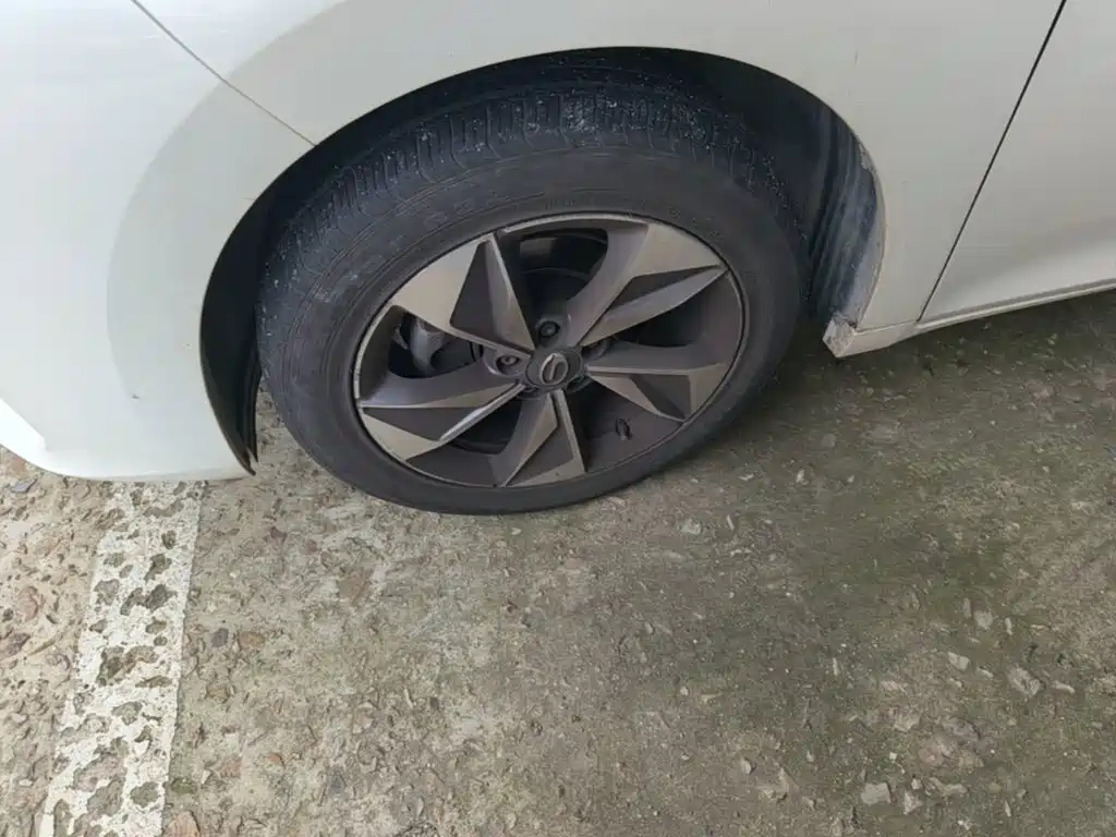 GAC Motor Trumpchi M6 — миниатюра 23