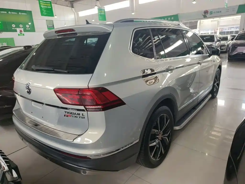 Volkswagen Tiguan L — миниатюра 7