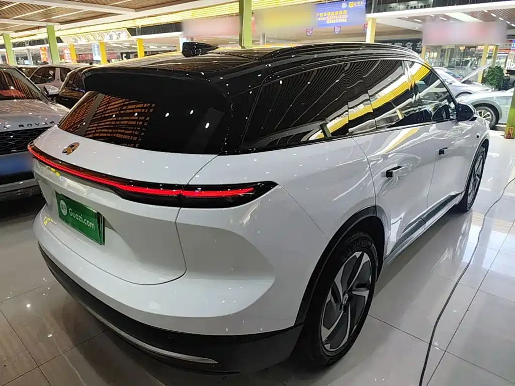 NIO ES6 — миниатюра 7