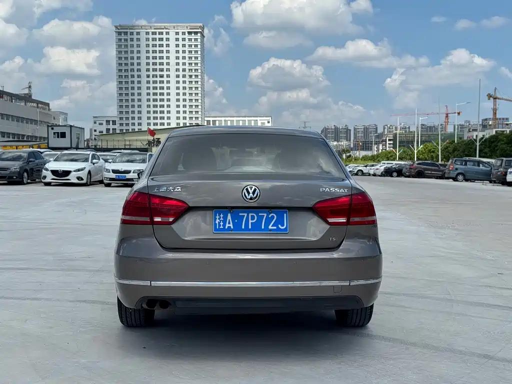 Volkswagen Passat — миниатюра 6