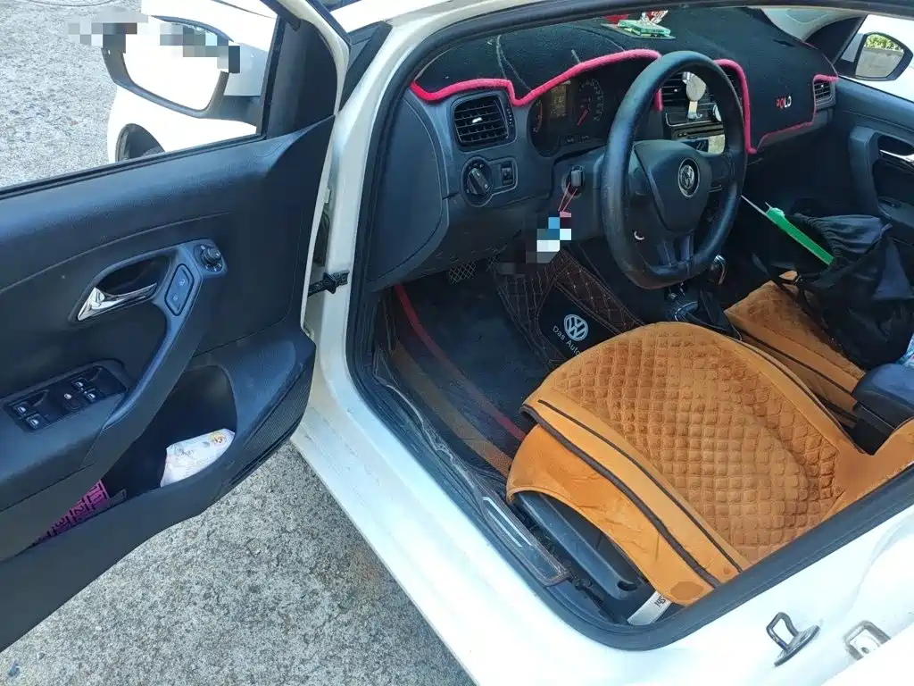 Volkswagen Polo — миниатюра 12