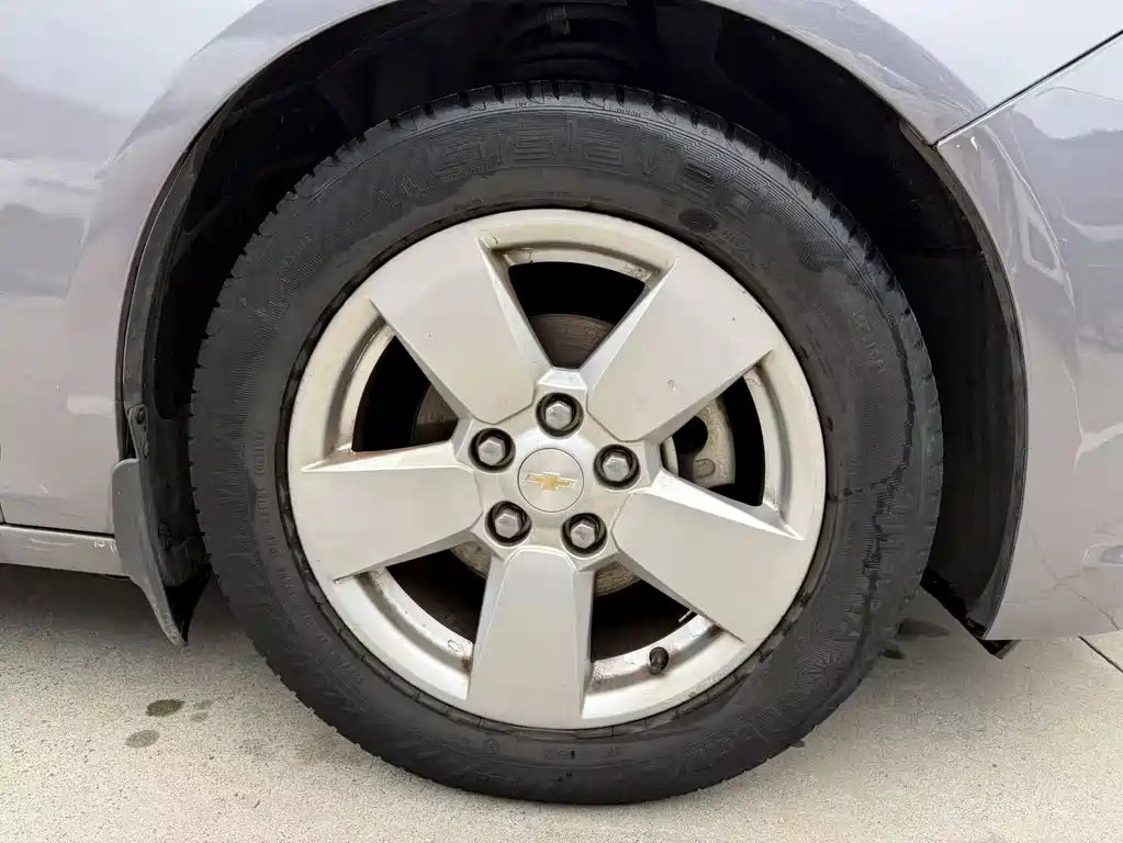 Chevrolet Malibu — миниатюра 16