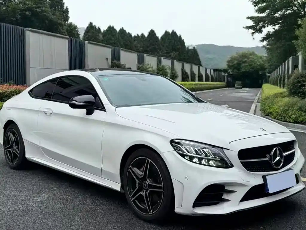 MERCEDES-BENZ C CLASS