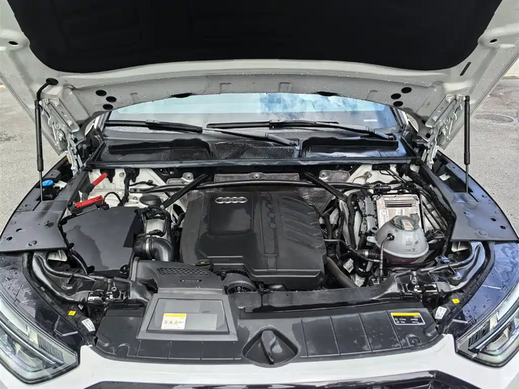Audi Q5L — миниатюра 9