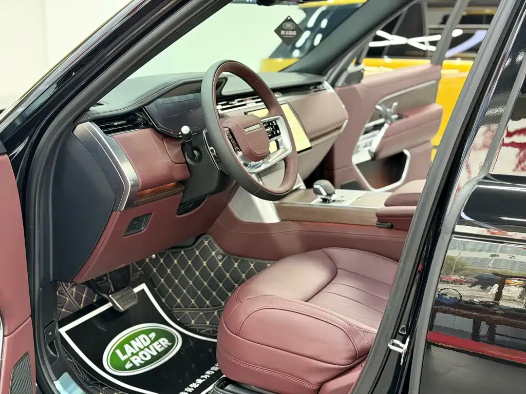 Land Rover Range Rover — миниатюра 6