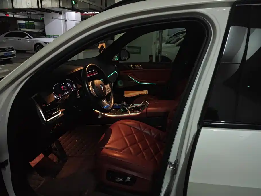 BMW X5 — миниатюра 9