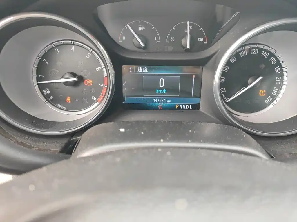 Buick Verano — миниатюра 13