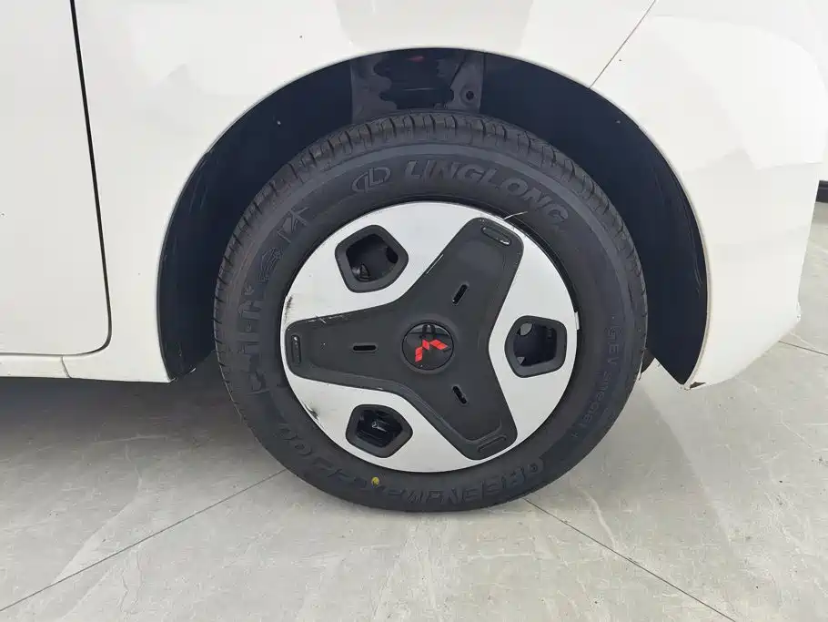 Wuling Zhiguang EV — миниатюра 6
