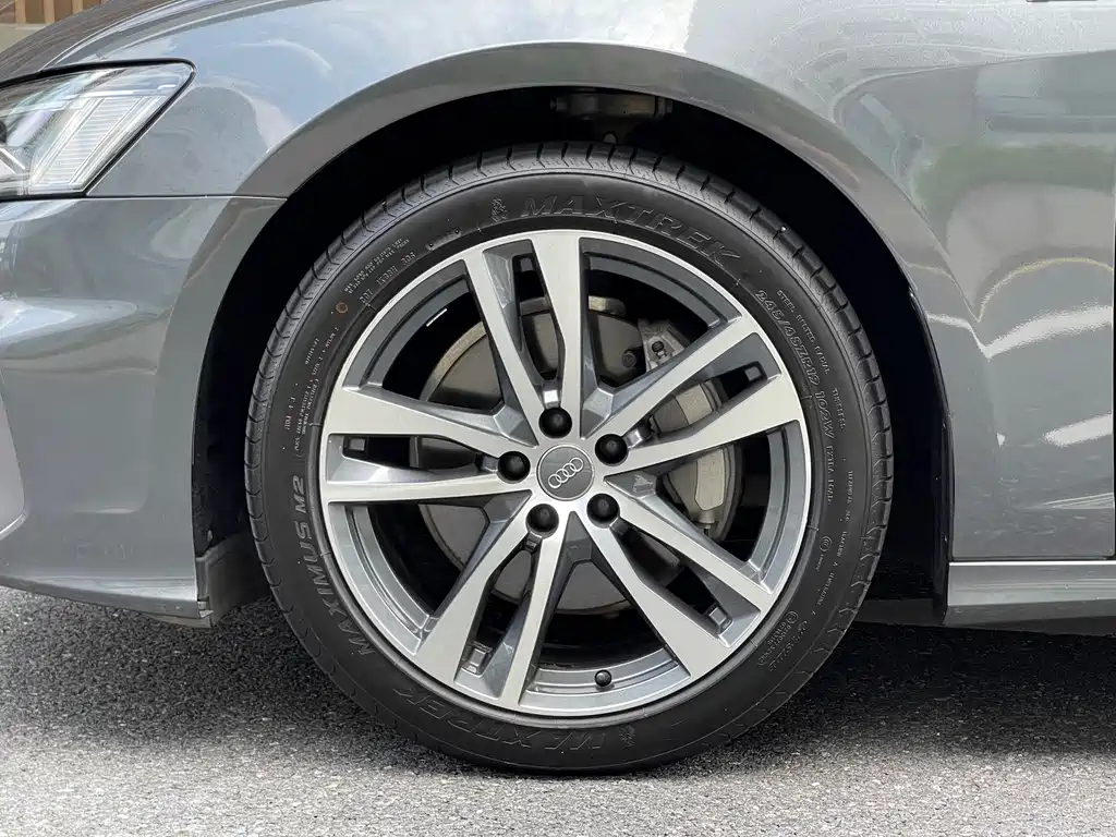 Audi A6L — миниатюра 26