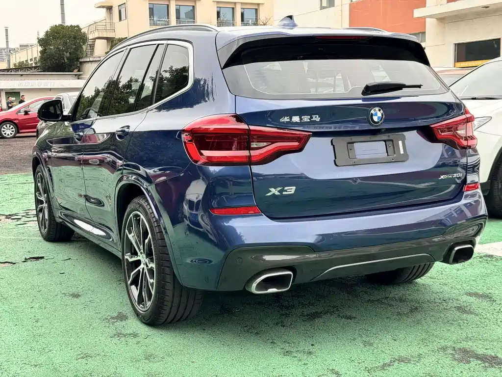 BMW X3 — миниатюра 12