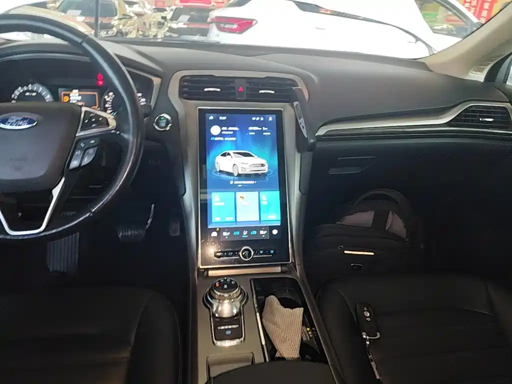 Ford Mondeo — миниатюра 13