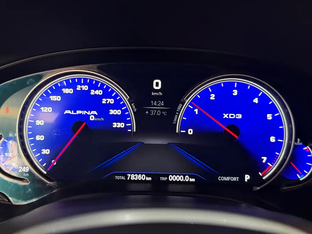 BMW X3 — миниатюра 7