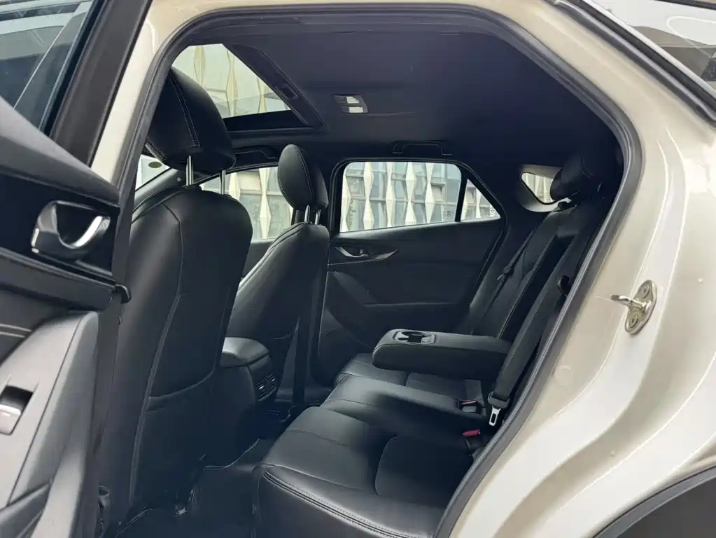 Mazda CX-4 — миниатюра 5