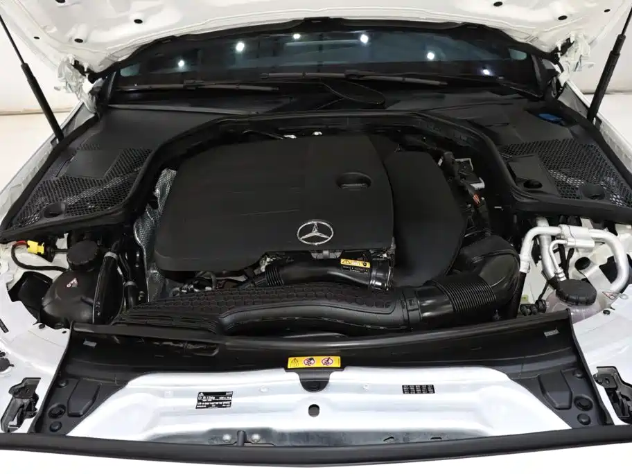 Mercedes-Benz C-Class — миниатюра 19